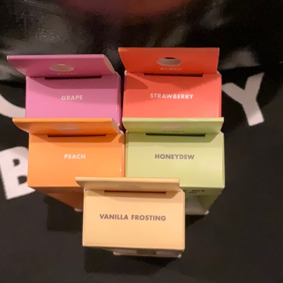 ELF beauty bundle - Picture 5 of 12